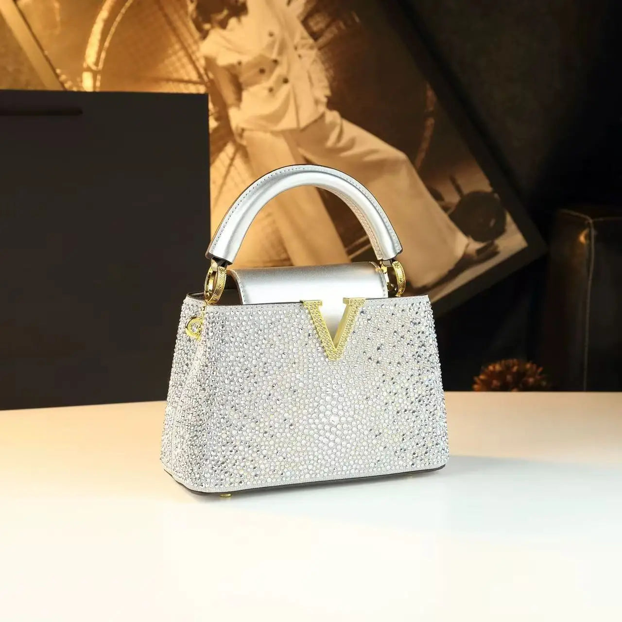 High-end Cross-border Rhinestone Handbag Women's 2026 New Fashion Bucket Bag Quality Designer Small Bag Dinner Party Bag 21CM