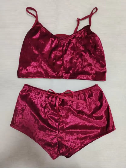 Women's Plus Size Lingerie Nightwear Halter Top and Shorts Sleepwear Mature Sexy Velvet Pajama Smart Home Product-Clothing
