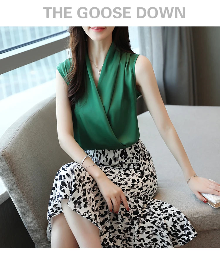 Summer plus Size Women's Sleeveless V Neck Blouse Elegant Sexy Silk T-Shirt Brand Clothes 2025 S-3XL Ladies Tops KE3990