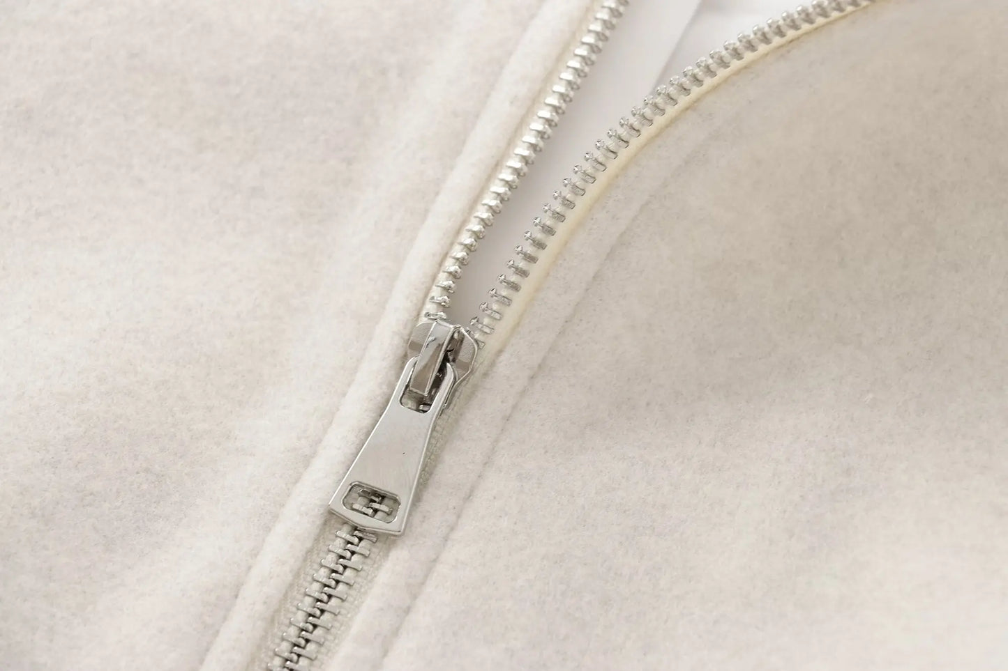 Red Zipper Bomber Jackets for Women Soft Cropped Jackets Woman 2026 Long Sleeve Woman's Sports Jacket New in Outerwears