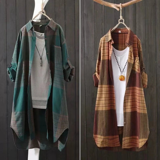 New Women's Casual Fashion blouse temperament popular Shirt Plaid Lapel Loose Button Cardigan Top Suitable For Spring And Autumn