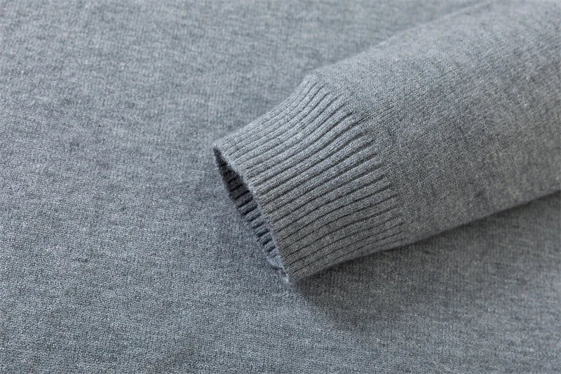 7 Colour Men's Round Neck Long Sleeved Solid Color Sweater Soft Warm and Comfortable Top with a Base