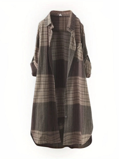 New Women's Casual Fashion blouse temperament popular Shirt Plaid Lapel Loose Button Cardigan Top Suitable For Spring And Autumn
