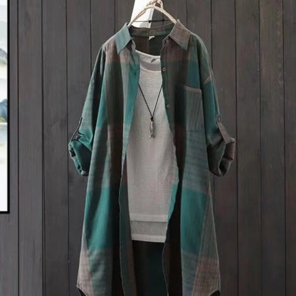 New Women's Casual Fashion blouse temperament popular Shirt Plaid Lapel Loose Button Cardigan Top Suitable For Spring And Autumn