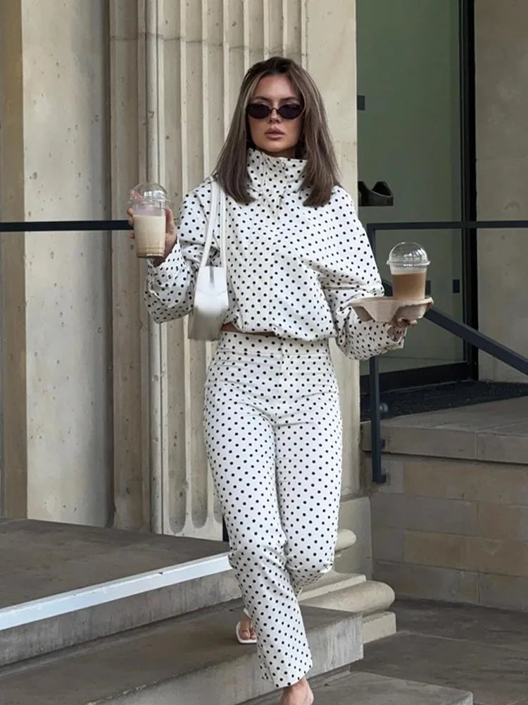 Woman Autumn Long Sleeves Turtleneck Zipper With Pockets Drawstring Casual Coats Women Fashion Polka Dot Printed Jacket