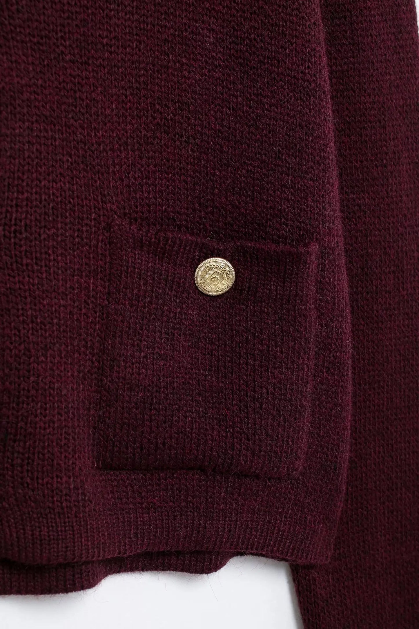 Women's Winter Slim Short Knitted Cardigan Jacket Retro Round Neck Gold Breasted Decoration Elegant Women's Casual Jacket