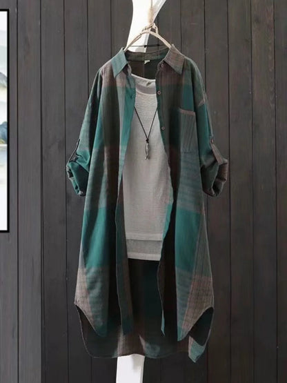 New Women's Casual Fashion blouse temperament popular Shirt Plaid Lapel Loose Button Cardigan Top Suitable For Spring And Autumn