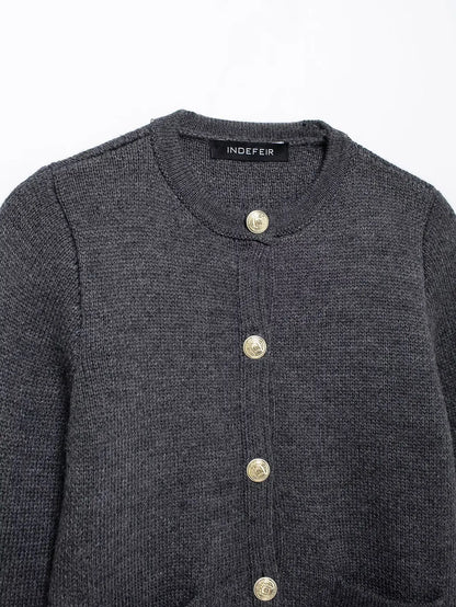 Women's Winter Slim Short Knitted Cardigan Jacket Retro Round Neck Gold Breasted Decoration Elegant Women's Casual Jacket