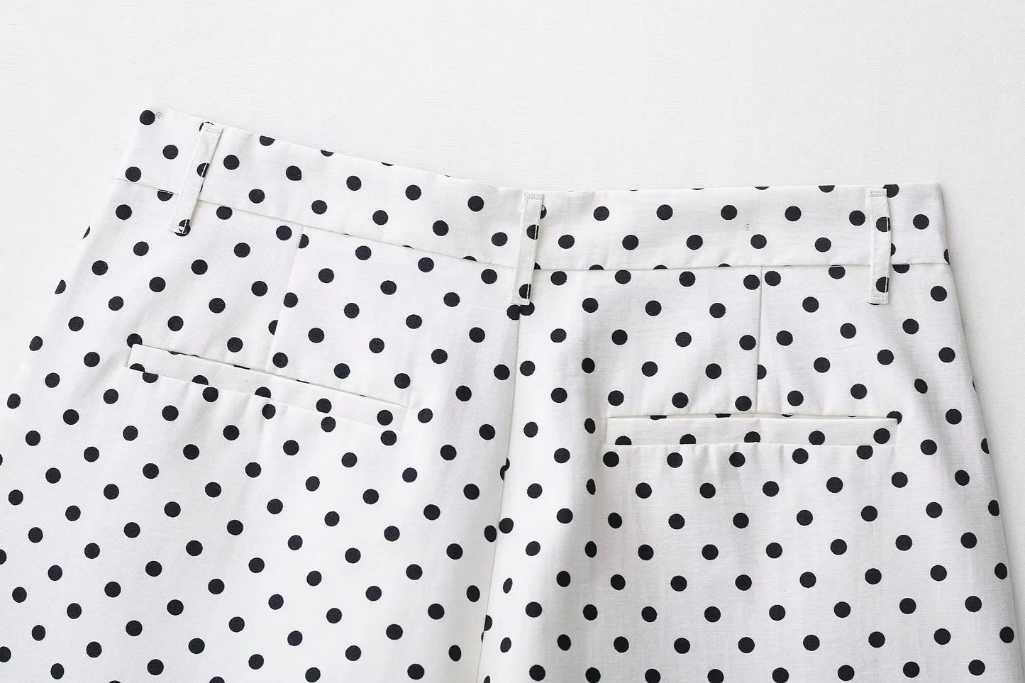 Woman Autumn Long Sleeves Turtleneck Zipper With Pockets Drawstring Casual Coats Women Fashion Polka Dot Printed Jacket
