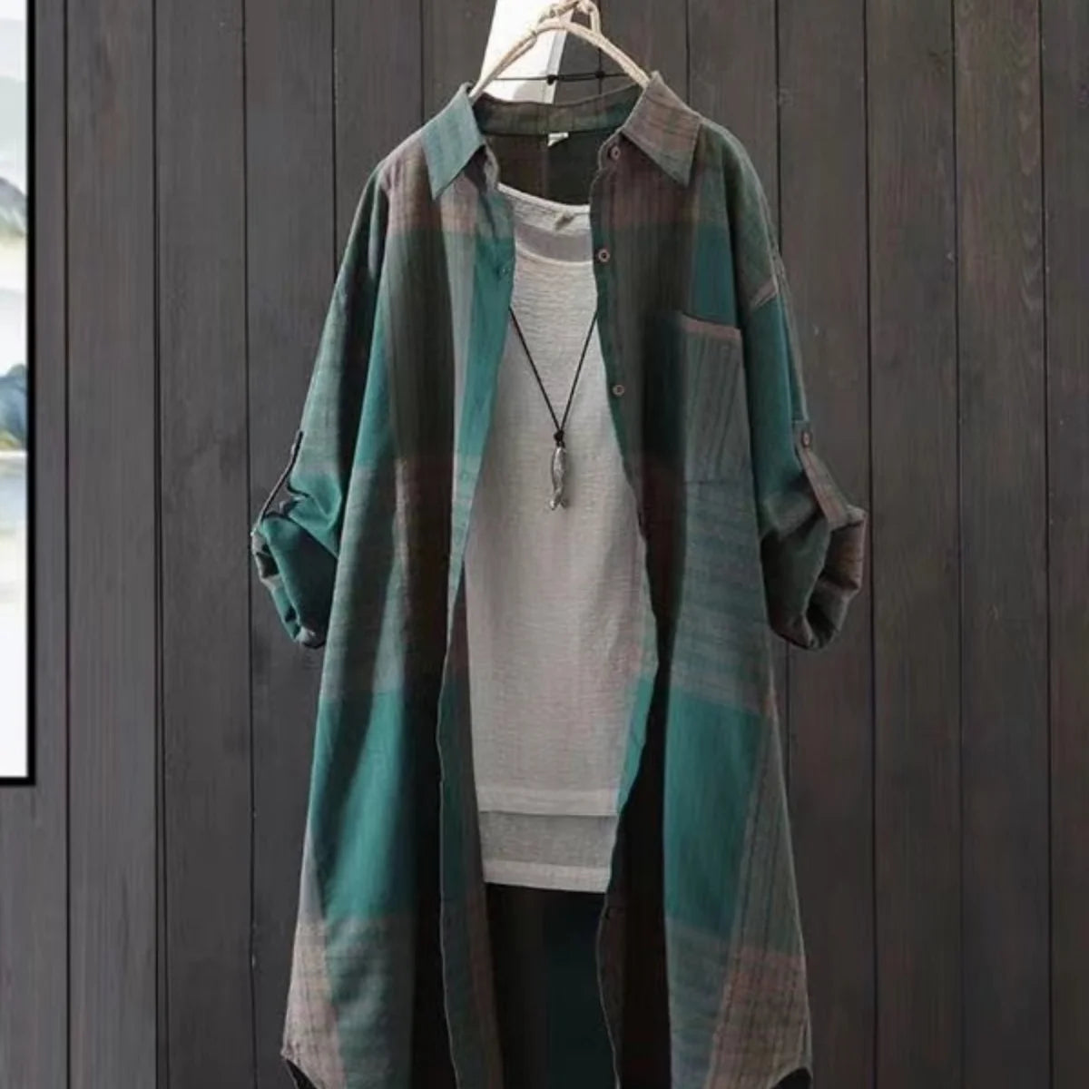 New Women's Casual Fashion blouse temperament popular Shirt Plaid Lapel Loose Button Cardigan Top Suitable For Spring And Autumn