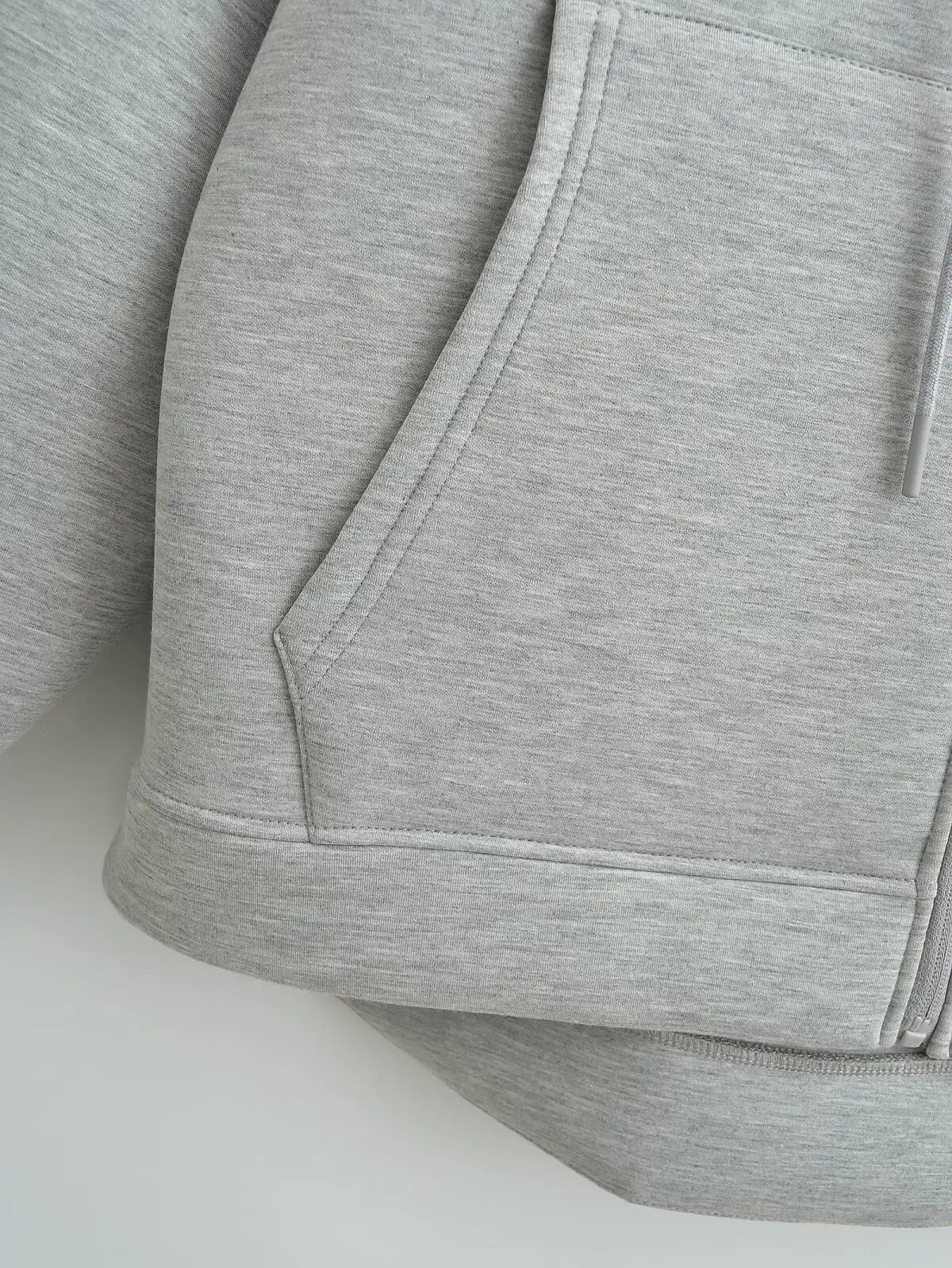 HH 2026 Casual Women's Soild Zipper Hoodie Long Sleeve Big Pocket Zipper Jacket With Hood Female Loose Outerwear Coat Tops