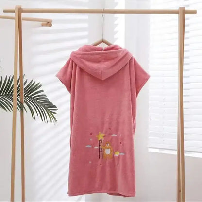Bath Towel: 580g Thick Home Use Women's Washable and Wrappable Bathing Dress for Adults with Adjustable Fastening, Soft Absorben