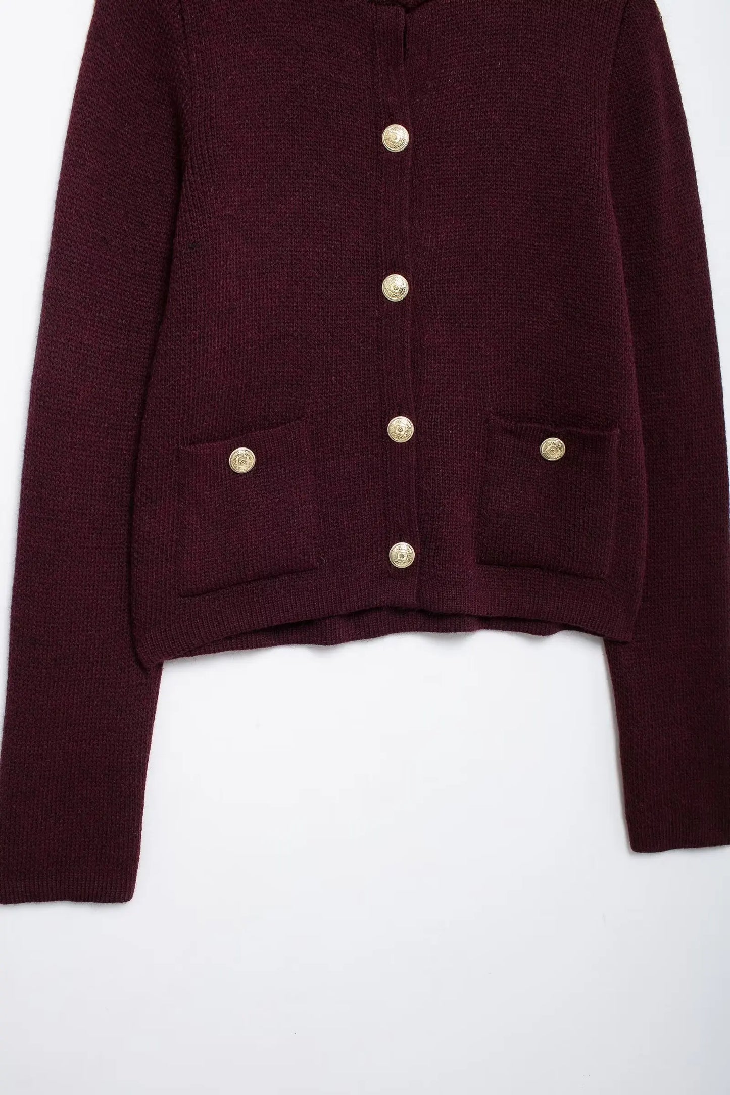 Women's Winter Slim Short Knitted Cardigan Jacket Retro Round Neck Gold Breasted Decoration Elegant Women's Casual Jacket