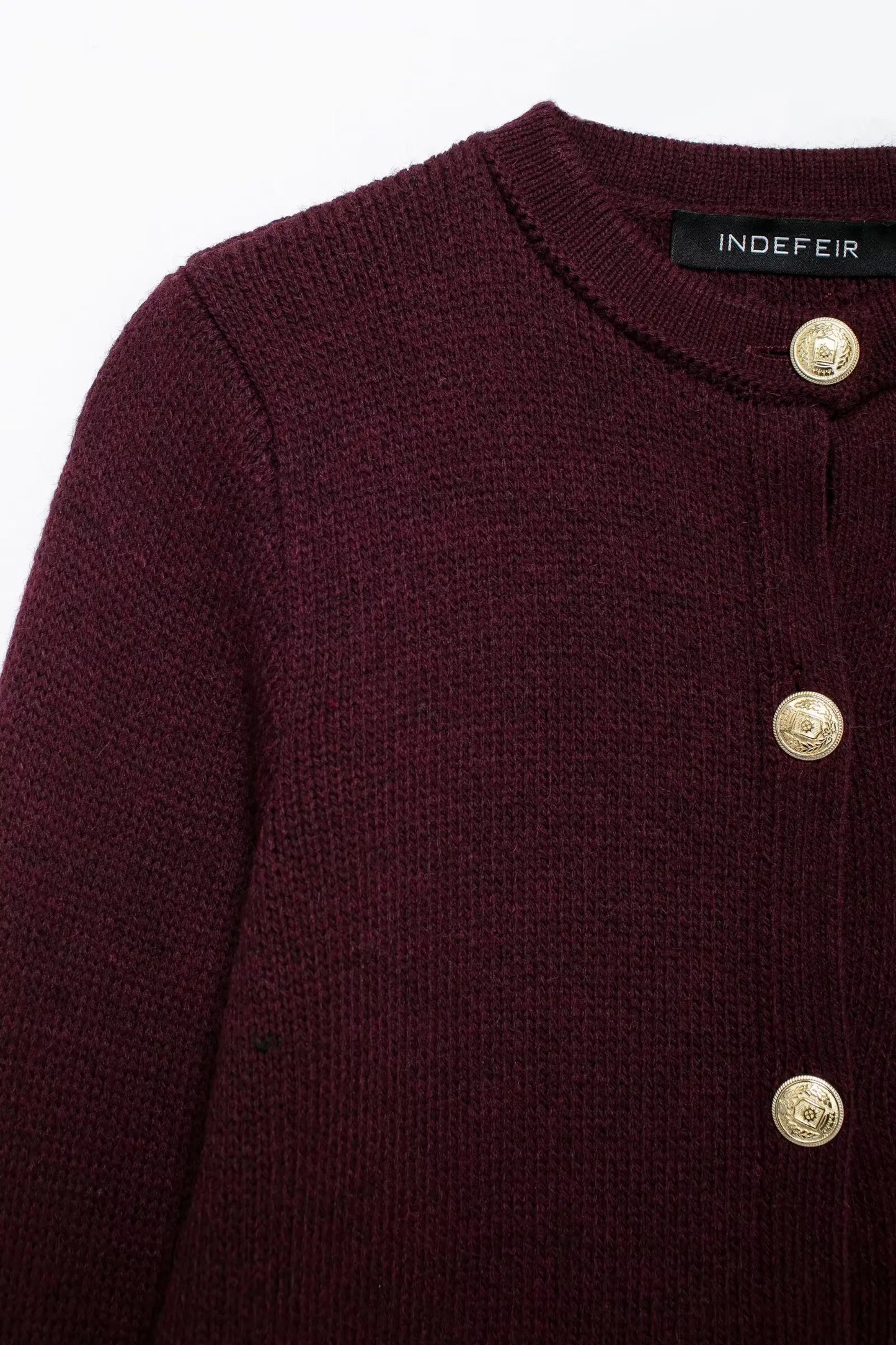 Women's Winter Slim Short Knitted Cardigan Jacket Retro Round Neck Gold Breasted Decoration Elegant Women's Casual Jacket