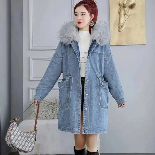 Abrigos vaqueros para mujer, prendas de vestir, chaqueta vaquera de lana gruesa y cálida, Parka larga holgada coreana con cuello de piel y capucha, novedad de 2022